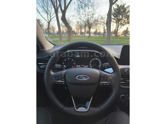 Sahibinden Ford Focus 1.5 TDCi Titanium 2020 Model Erzurum