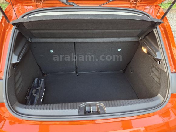 Renault Clio 1.0 TCe Evolution 2023 Model