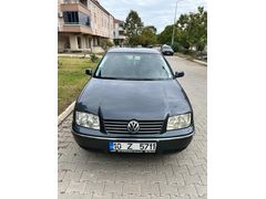 Sahibinden Volkswagen Bora 1.6 Pacific 2004 Model  189.000 km Lacivert