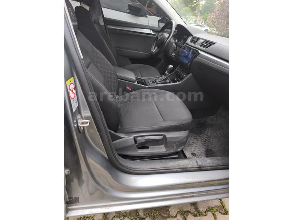 Sahibinden Skoda SuperB 1.6 TDI Active 2017 Model