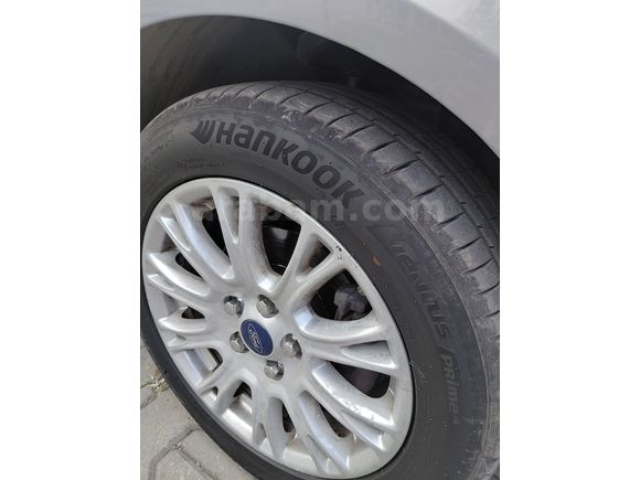 Sahibinden Ford Focus 1.6 Ti-VCT Titanium 2013 Model 
