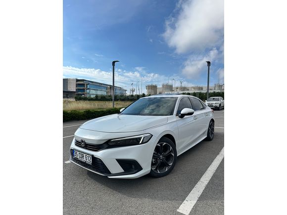 Sahibinden Honda Civic 1.5 i-VTEC Eco Executive Plus 2024 Model 