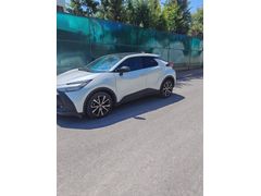 Lexusdan tek farkı Toyota amblemi. Masrafsız, orijinal, ekonomik ve Lexus konforu, ve donanımı arayanlara