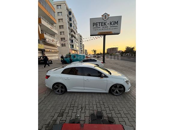 Sahibinden Renault Megane 1.3 TCe Joy 2020 Model 