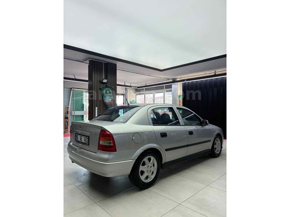 NADİR KALANLARDAN 2001 ASTRA G TR’DE TEK