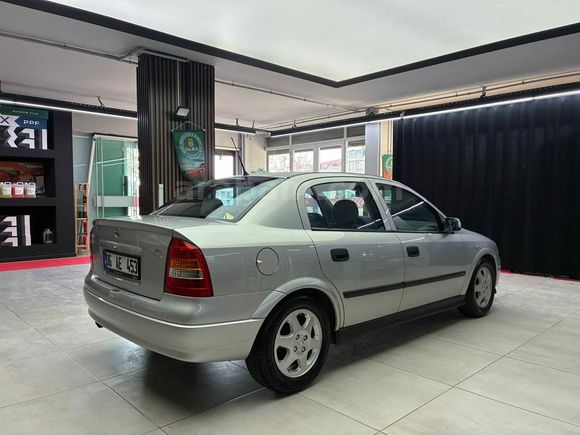 NADİR KALANLARDAN 2001 ASTRA G TR’DE TEK