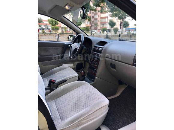 NADİR KALANLARDAN 2001 ASTRA G TR’DE TEK