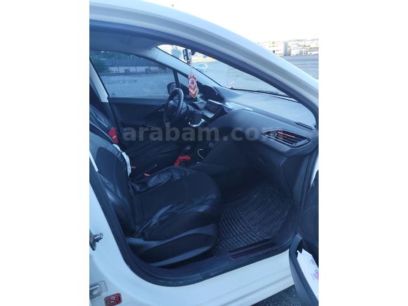Sahibinden Peugeot 208 1.0 VTi Access 2013 Model