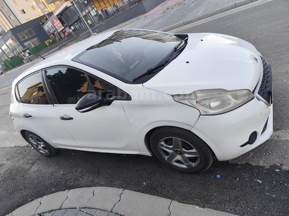 Sahibinden Peugeot 208 1.0 VTi Access 2013 Model