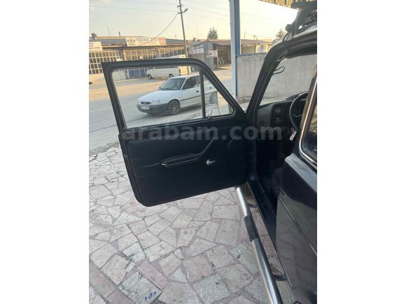 Temiz bakımlı 4*4 Niva 