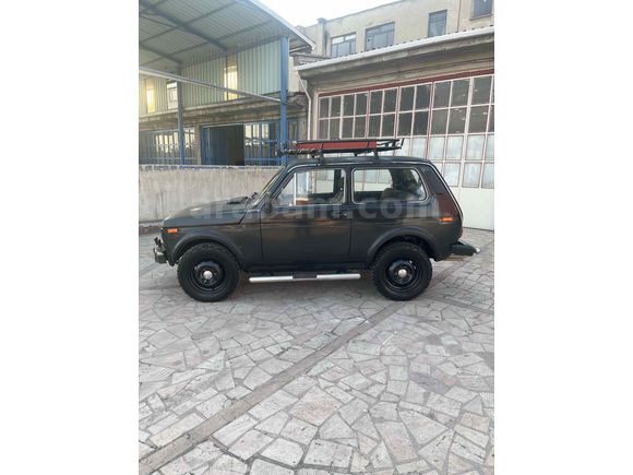Temiz bakımlı 4*4 Niva 