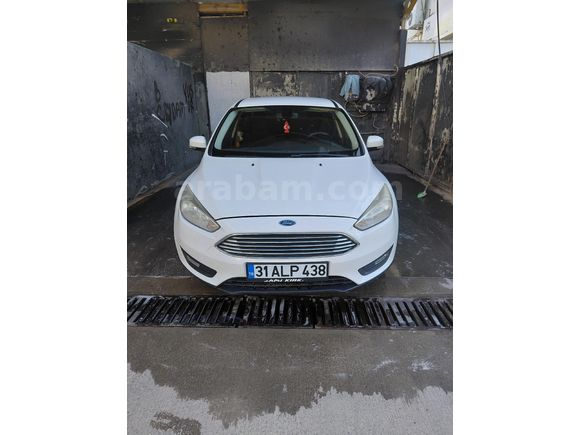 Tüm bakımları tam. Nakit ihtiyaçtan satılık. Yakıtı koy bin.