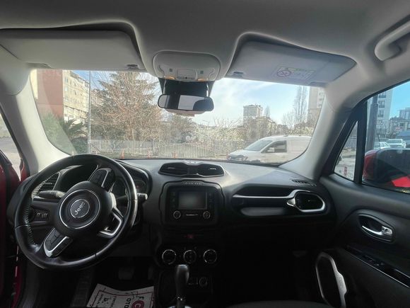 Sahibinden Jeep Renegade 1.6 MultiJet Longitude 2017 Model  tüm ağır bakımları yaptırıldı.