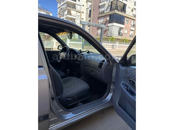 Sahibinden Hyundai Accent 1.3 Admire 2006 Model 