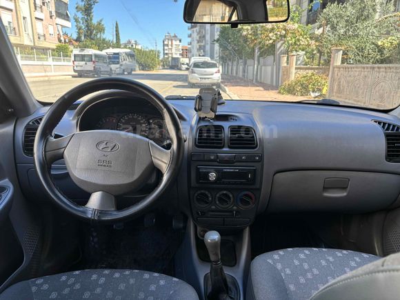 Sahibinden Hyundai Accent 1.3 Admire 2006 Model 