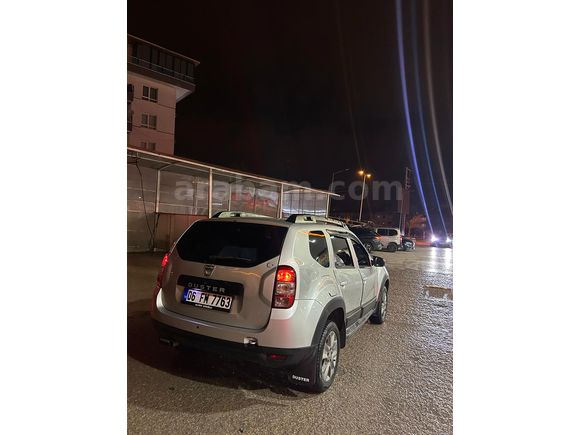 Sahibinden Dacia Duster 1.5 dCi Laureate 2015 Model 
