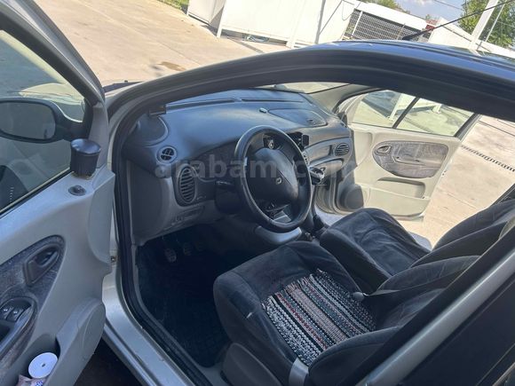 Sahibinden Renault Scenic 1.6 RXT 2000 Model 
