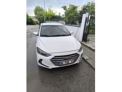 Sahibinden Hyundai Elantra 1.6 D-CVVT Style 2017 Model  183 bin km de  Beyaz