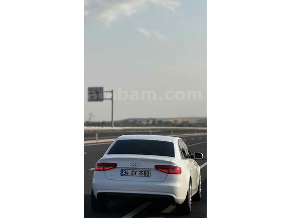 Sahibinden Audi A4 Sedan 2.0 TDI 2012 Model 