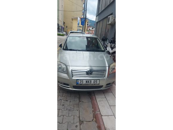 Sahibinden Toyota Avensis 1.6 Comfort 2004 Model Manisa