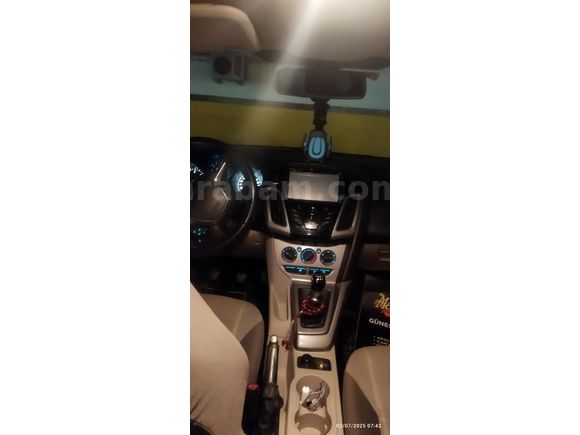 Sahibinden Ford Focus 1.6 TDCi Style 2013 Model