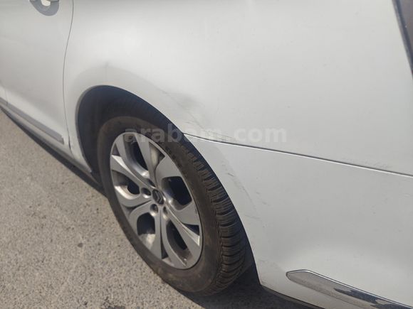 Sahibinden Citroen C5 1.6 e-HDi Executive 2012 Model Kocaeli 257.000 km Beyaz