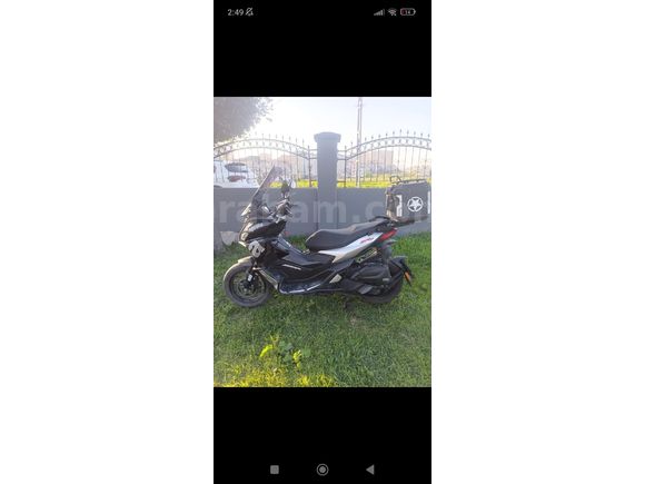 Sahibinden Aprilia SR GT 200