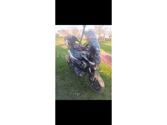 Sahibinden Aprilia SR GT 200