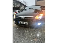 Sahibinden Hyundai i30 1.6 CRDi Mode 2011 Model  164000 km Siyah