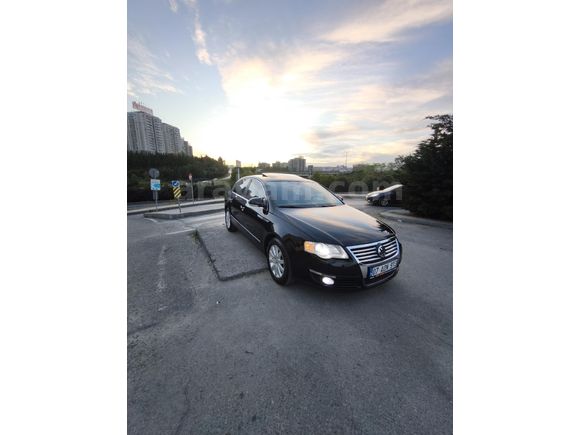 PASSAT- OTOMATİK-DÜŞÜK KM-SUNROOF-TEMİZ-SAHİBİNDEN