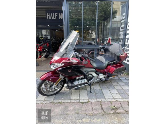 HALF MOTO 2020 HONDA GOLDWİNG GL 1800 DCT