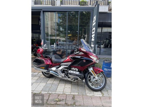 HALF MOTO 2020 HONDA GOLDWİNG GL 1800 DCT