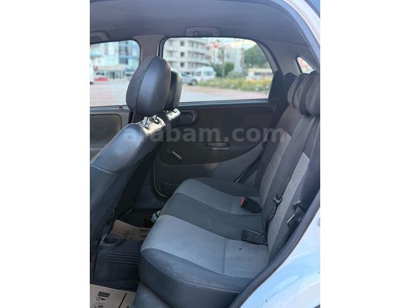 Sahibinden Opel Corsa 1.3 CDTI Essentia 2006 Model 