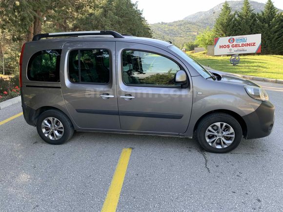 Sahibinden Renault Kangoo Multix 1.5 dCi Extreme 2016 Model 