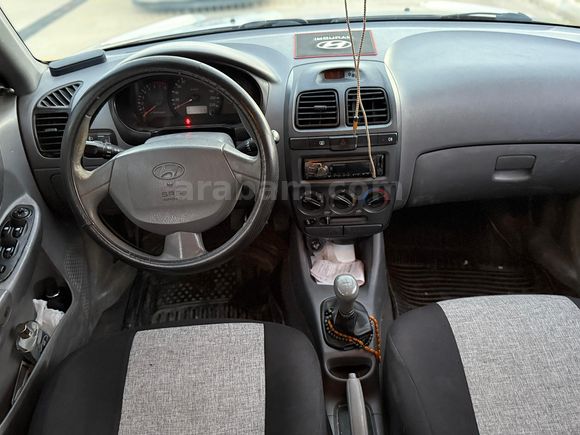 Sahibinden Hyundai Accent 1.3 Admire 2004 Model 