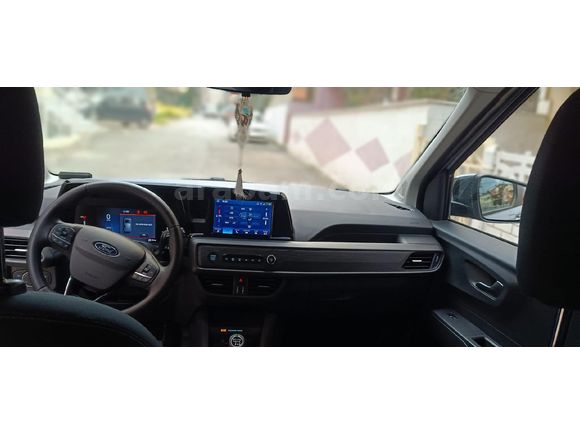 Sahibinden Ford Tourneo Courier 1.5 EcoBlue Titanium 2024 Model