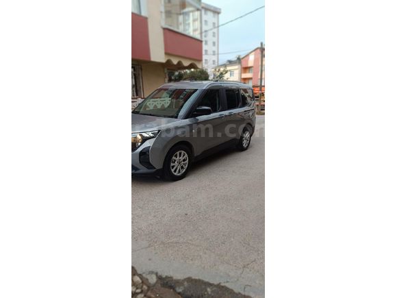 Sahibinden Ford Tourneo Courier 1.5 EcoBlue Titanium 2024 Model