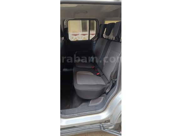 Sahibinden Ford Tourneo Courier 1.5 EcoBlue Titanium 2024 Model