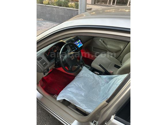 Sahibinden Honda Civic 1.6i VTEC ES 2003 Model