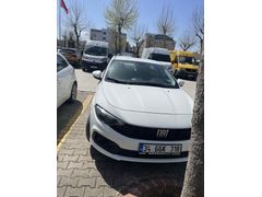 Sahibinden Fiat Egea 1.4 Fire Easy 2023 Model  85.000 km Beyaz