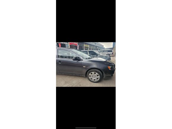 Sahibinden Mitsubishi Lancer 1.5 Inform 2009 Model