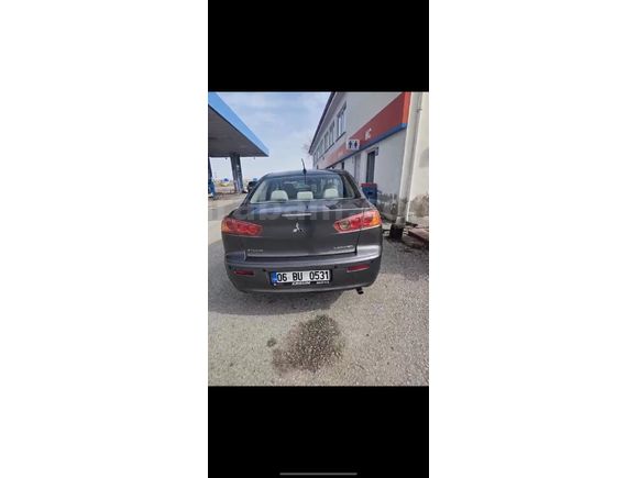 Sahibinden Mitsubishi Lancer 1.5 Inform 2009 Model