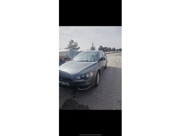 Sahibinden Mitsubishi Lancer 1.5 Inform 2009 Model