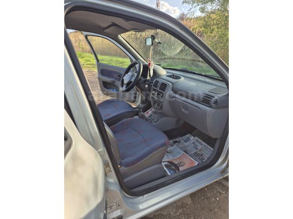 Sahibinden Renault Clio 1.4 RNA 2001 Model