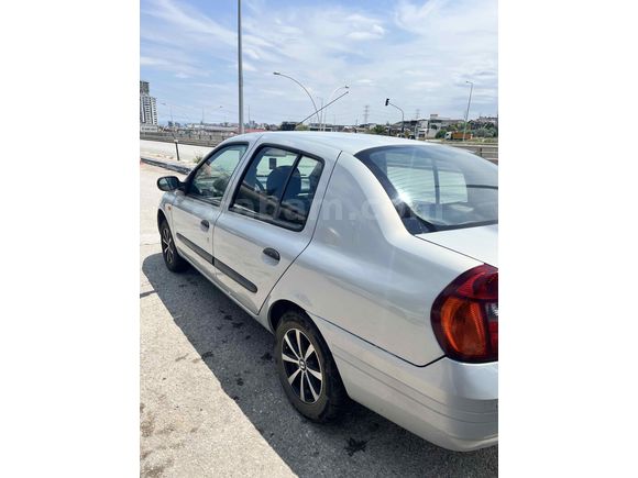 Sahibinden Renault Clio 1.4 RNA 2001 Model