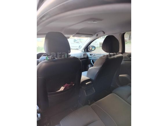 Renault Megane 1.3 Touch 2020 Mode rl)