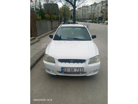 Sahibinden Hyundai Accent 1.3 LX 2002 Model