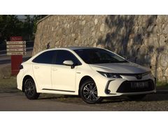 Sahibinden Toyota Corolla 1.8 Hybrid Dream 2020 Model  65.000 km/Servis Bakımlı