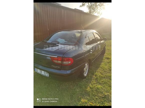 Sahibinden Renault Megane 2.0 RXT 1999 Model
