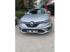 Sahibinden Renault Megane 1.3 TCe Icon 2023 Model  34.000 km Gri hatasız boyasız 